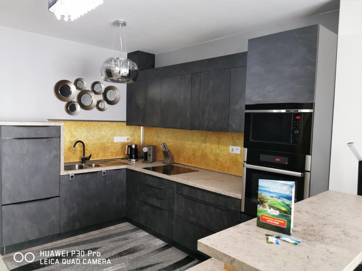 Apartament Mikulove Liptovský Mikuláš エクステリア 写真